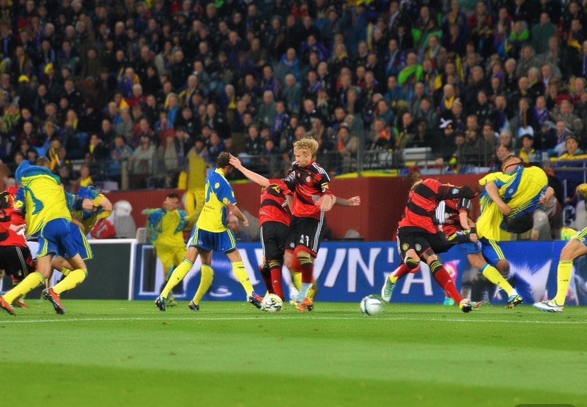 德国瑞典足球对决：历史交锋解析与投注攻略(图3)