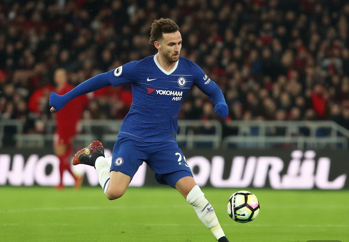 2018英超经典对决：切尔西VS利物浦巅峰之战解析(图4)